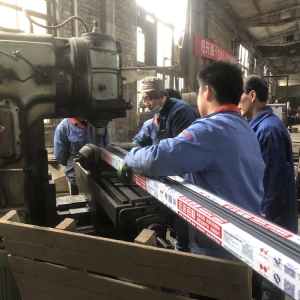 全力以赴 拼搏大干 打贏搬遷備貨攻堅(jiān)戰(zhàn)