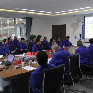 公司召開(kāi)2021年度述職會(huì)