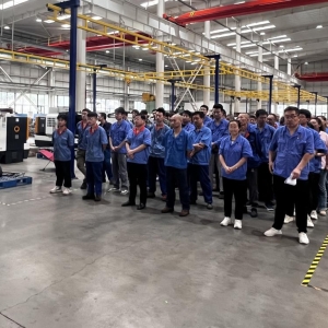 公司生產(chǎn)技術(shù)部召開(kāi)2025年上半年生產(chǎn)總結(jié)大會(huì)暨“TPM”和“夏季送清涼”活動(dòng) ... ...